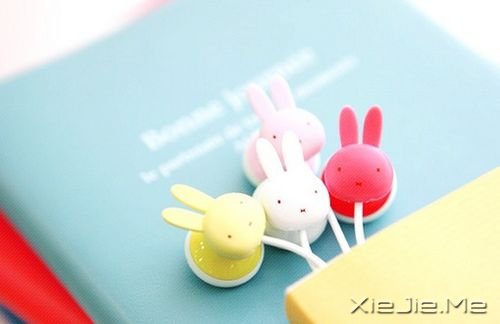 晚安心语:等着别人来爱你,不如自己努力爱自己 (8)