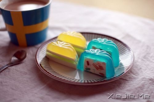 晚安心语:与其伤心回忆,不如微笑忘记 (7)